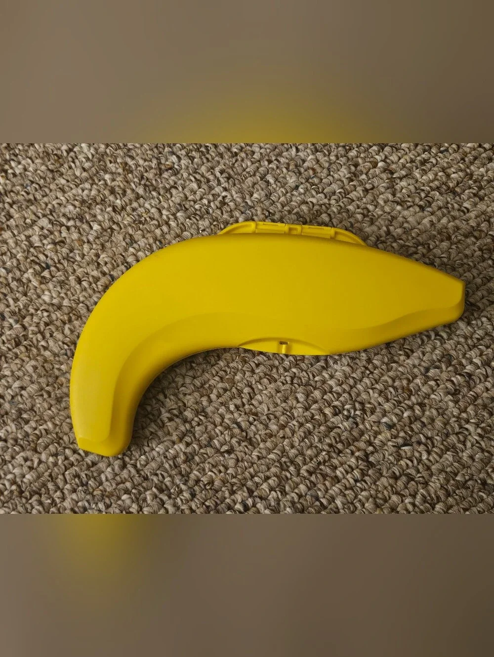 Tupperware Yellow Banana Holder